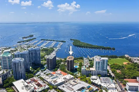 2901 S Bayshore Drive Coconut Grove FL 33133