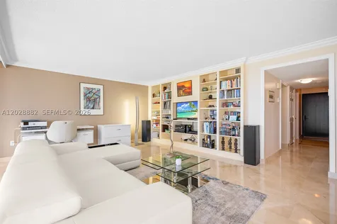 2901 S Bayshore Drive Coconut Grove FL 33133