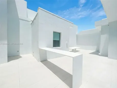 92 SW 3rd Street Miami FL 33130