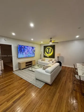 101 Collins Avenue Miami Beach FL 33139