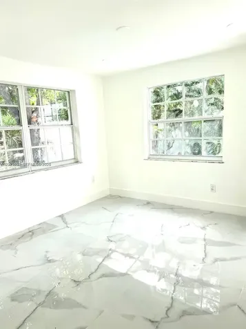 712 Hialeah Drive Hialeah FL 33010
