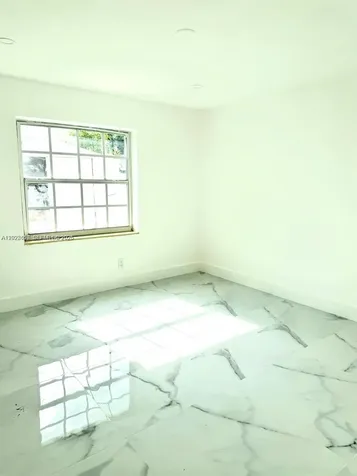 712 Hialeah Drive Hialeah FL 33010