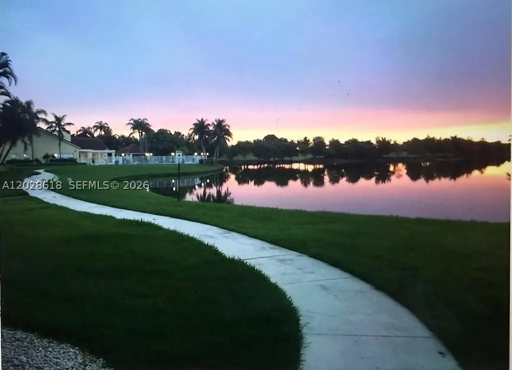731 Vista Isles Drive Sunrise FL 33325