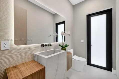 700 SW 12th Avenue Fort Lauderdale FL 33312