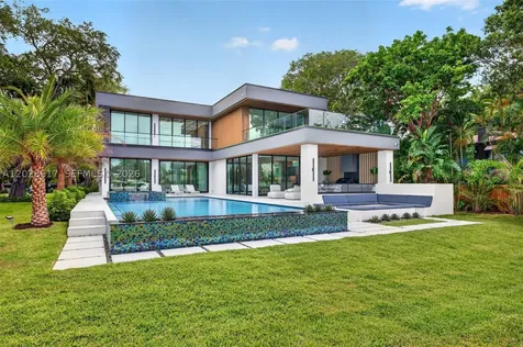 700 SW 12th Avenue Fort Lauderdale FL 33312
