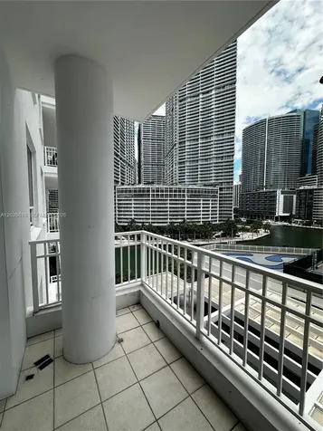 801 Brickell Key Boulevard Miami FL 33131