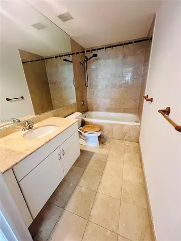 801 Brickell Key Boulevard Miami FL 33131