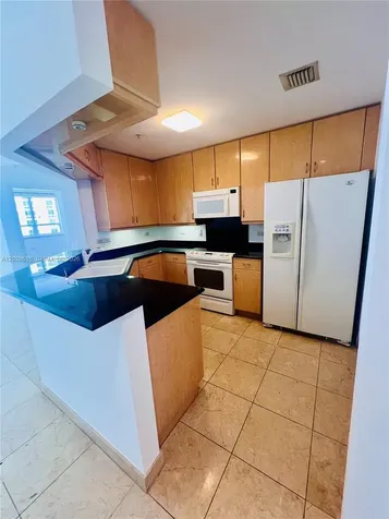 801 Brickell Key Boulevard Miami FL 33131