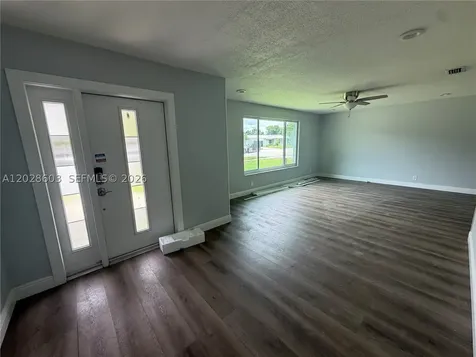 491 NW 45th Terrace Plantation FL 33317