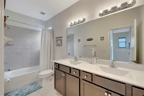 232 NE 23rd Terrace Homestead FL 33033