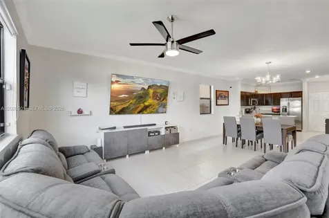 232 NE 23rd Terrace Homestead FL 33033