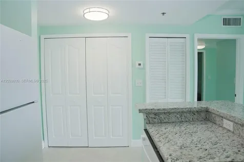 2665 SW 37th Avenue Miami FL 33133