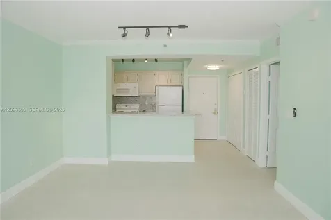 2665 SW 37th Avenue Miami FL 33133