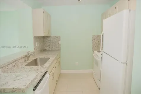 2665 SW 37th Avenue Miami FL 33133