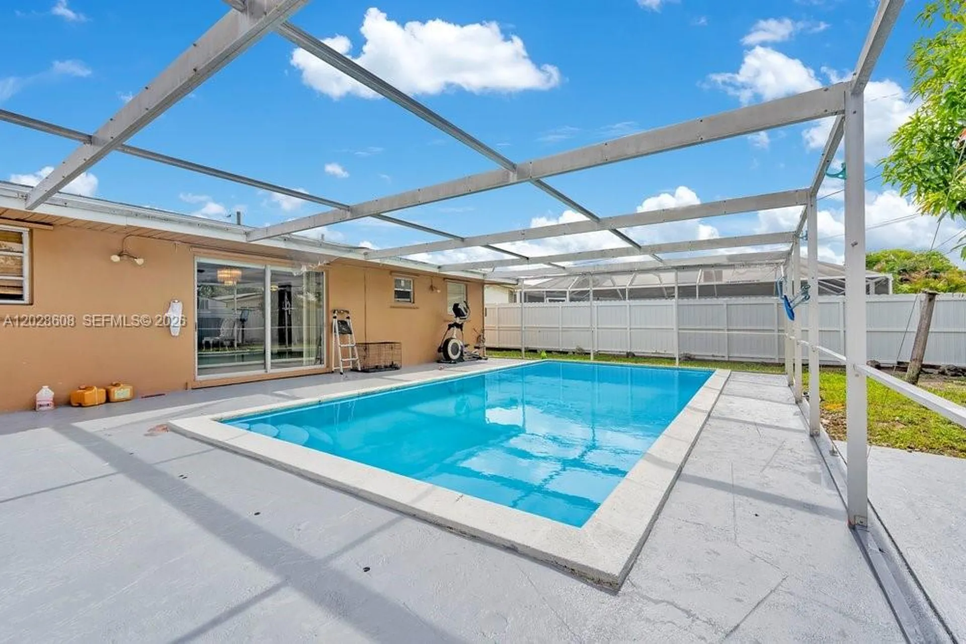 6570 Hayes Street Hollywood FL 33024