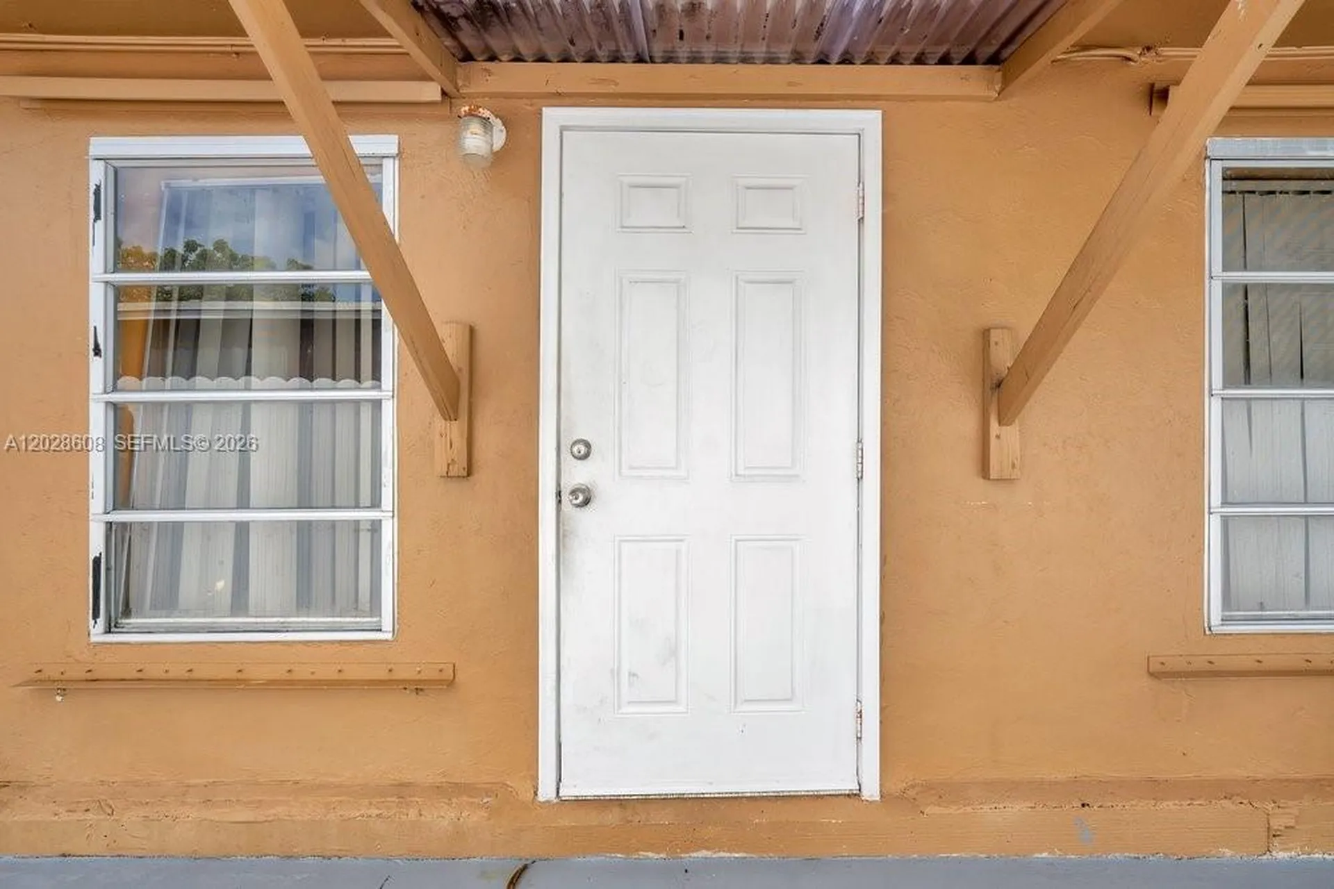 6570 Hayes Street Hollywood FL 33024