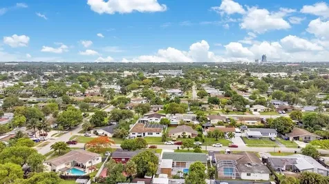 6570 Hayes Street Hollywood FL 33024