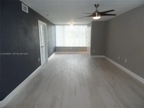 2851 N Oakland Forest Drive Oakland Park FL 33309