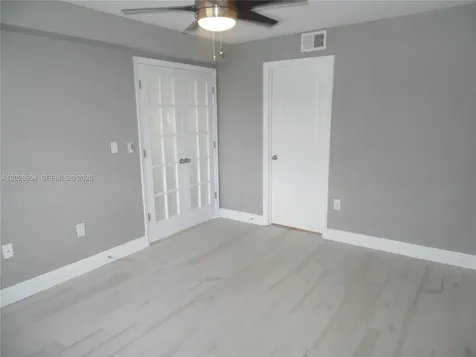 2851 N Oakland Forest Drive Oakland Park FL 33309