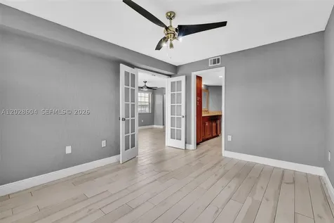 2851 N Oakland Forest Drive Oakland Park FL 33309