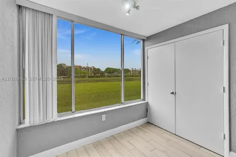 2851 N Oakland Forest Drive Oakland Park FL 33309