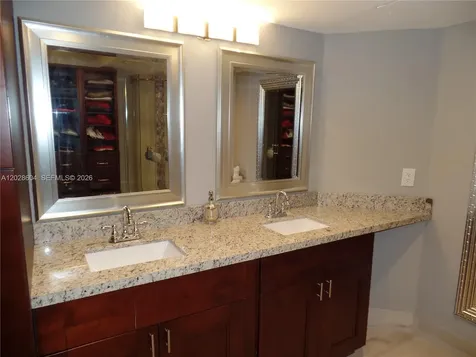 2851 N Oakland Forest Drive Oakland Park FL 33309