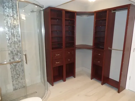 2851 N Oakland Forest Drive Oakland Park FL 33309