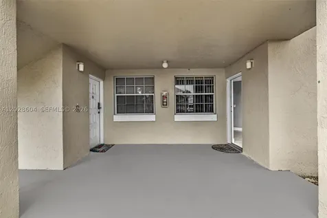 2851 N Oakland Forest Drive Oakland Park FL 33309