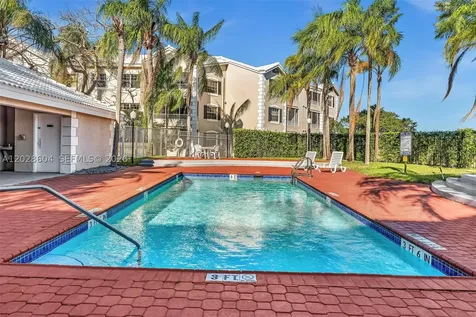 2851 N Oakland Forest Drive Oakland Park FL 33309