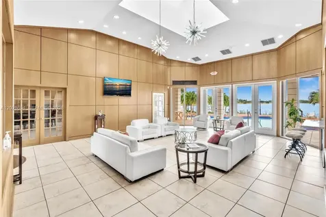 2851 N Oakland Forest Drive Oakland Park FL 33309