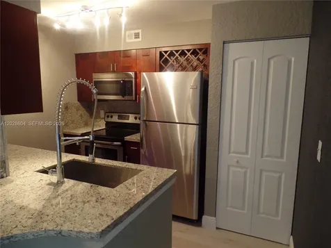 2851 N Oakland Forest Drive Oakland Park FL 33309