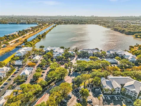 2851 N Oakland Forest Drive Oakland Park FL 33309