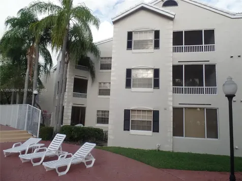 2851 N Oakland Forest Drive Oakland Park FL 33309