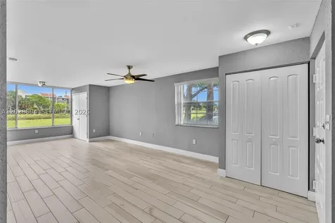 2851 N Oakland Forest Drive Oakland Park FL 33309
