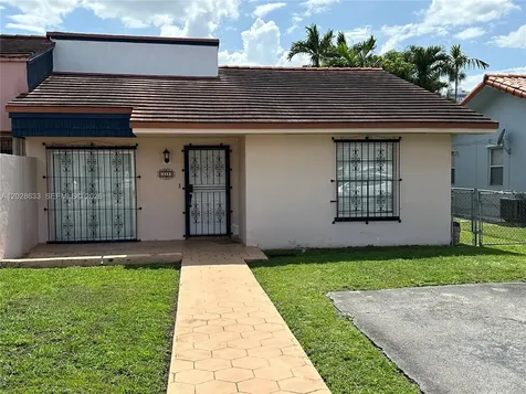 900 SW 104th Avenue Miami FL 33174