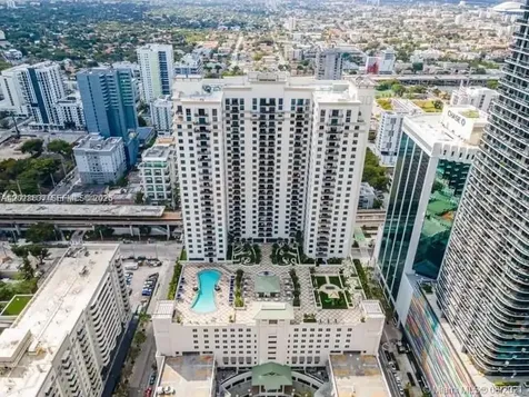 999 SW 1st Avenue Miami FL 33130