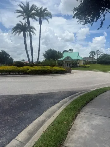 342 Star Shell Drive Tampa FL 33572