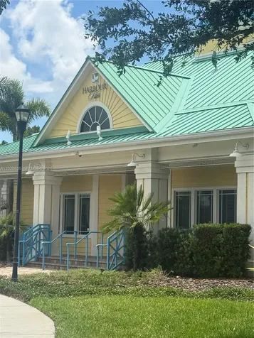 342 Star Shell Drive Tampa FL 33572