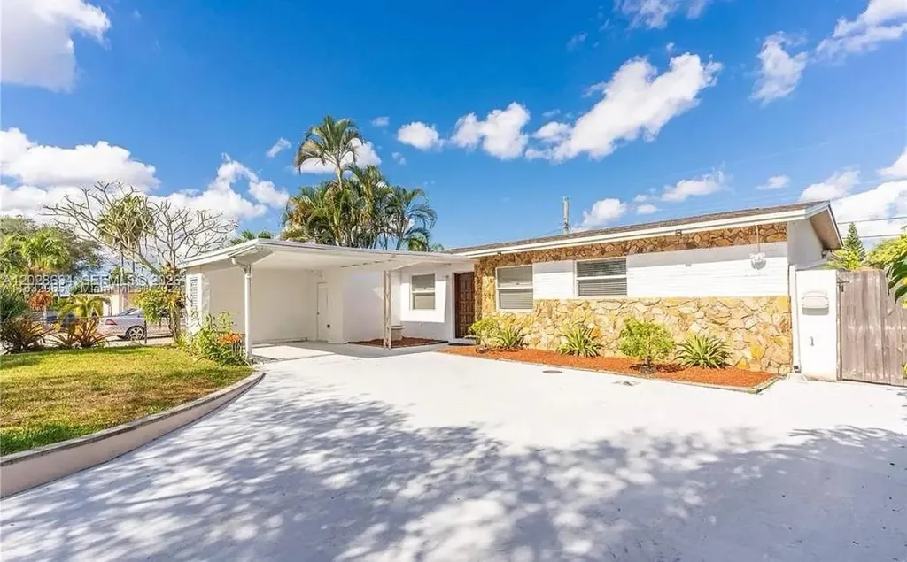 7851 Raleigh Street Hollywood FL 33024
