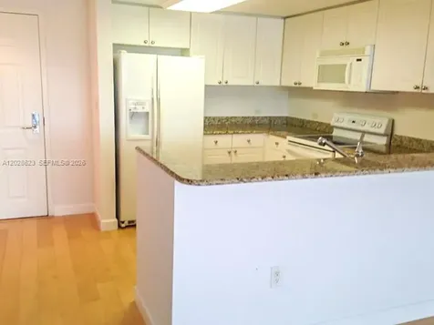 19501 W Country Club Drive Aventura FL 33180