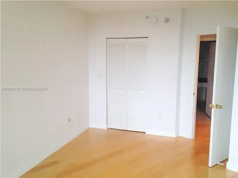 19501 W Country Club Drive Aventura FL 33180