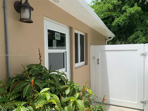 North Miami FL 33161