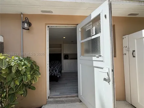 13275 NE 4th Avenue North Miami FL 33161