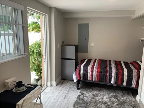 North Miami FL 33161