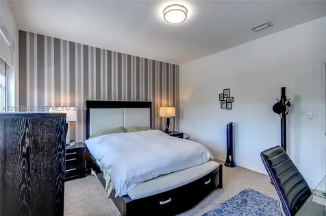10555 NW 69th Terrace Doral FL 33178