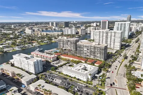 3113 S Ocean Drive Hallandale Beach FL 33009