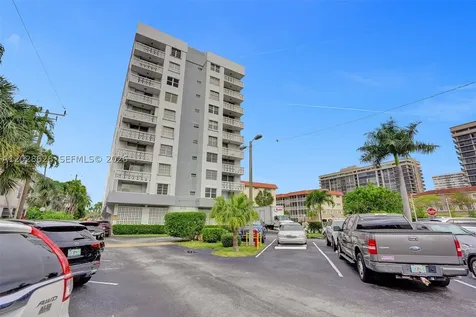3113 S Ocean Drive Hallandale Beach FL 33009