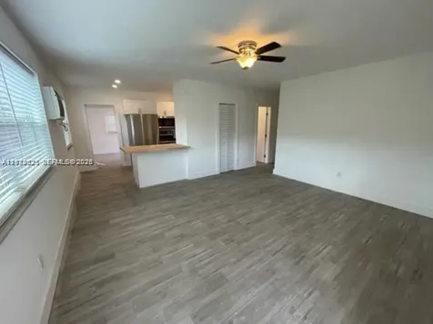 2048 NE 168th Street North Miami Beach FL 33162
