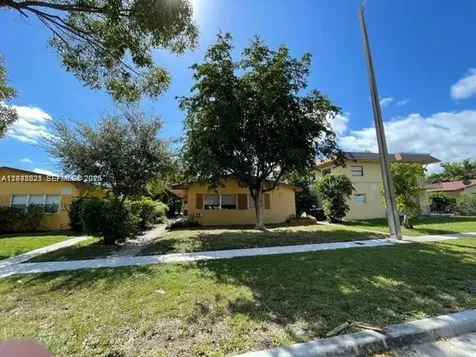 2048 NE 168th Street North Miami Beach FL 33162