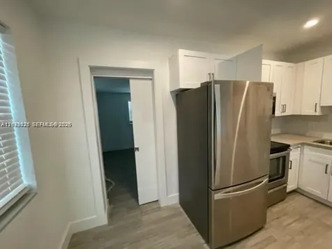 2048 NE 168th Street North Miami Beach FL 33162